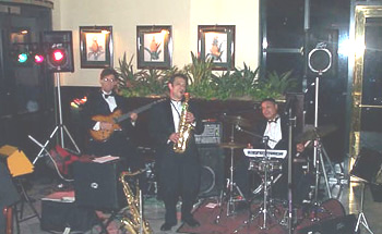 SteveMooreTrio-lightened.jpg (38091 bytes)